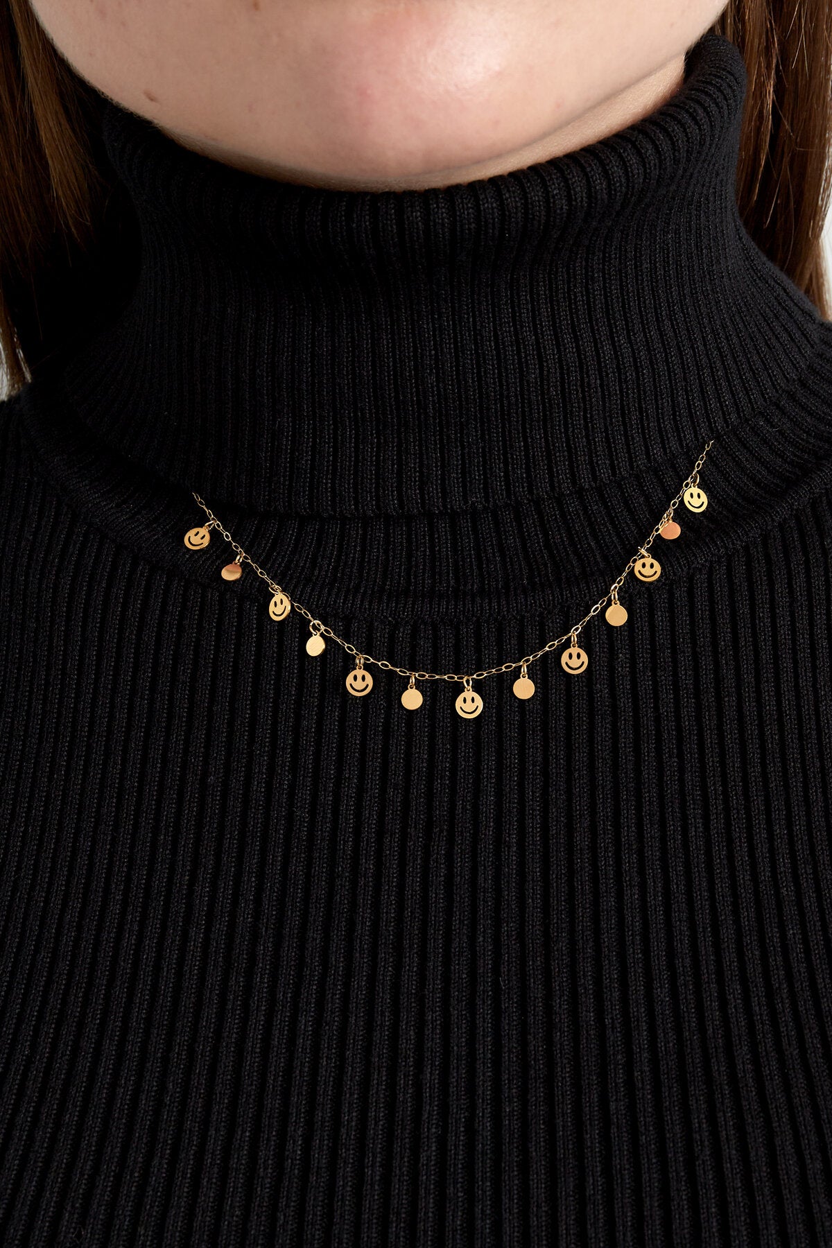 Smiling Face Pendant Necklace for Everyday Wear