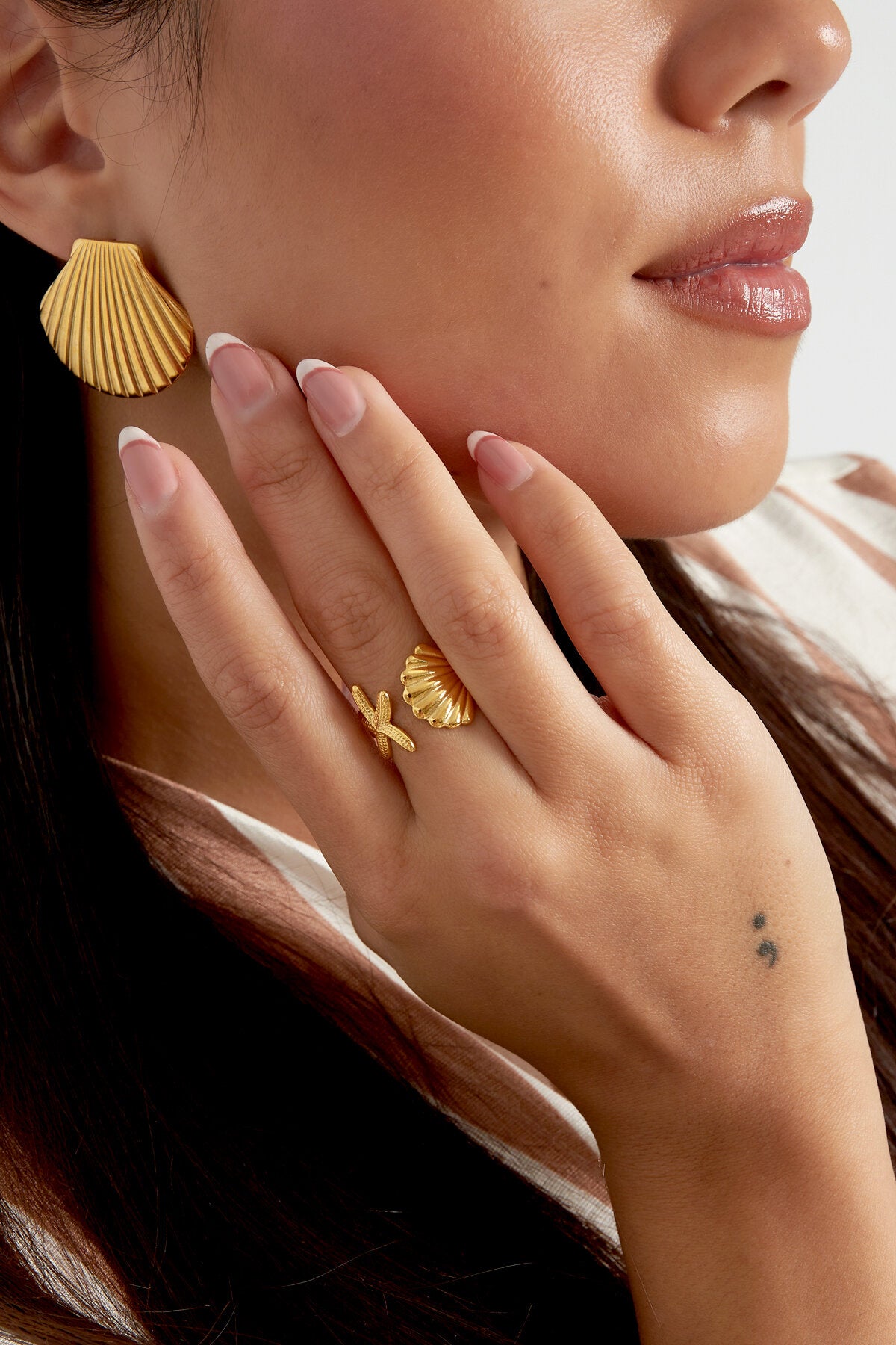 Statement Ring in Silver & Gold
