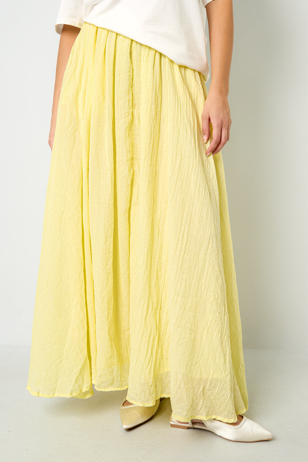 High Waisted Flowy Maxi Skirt