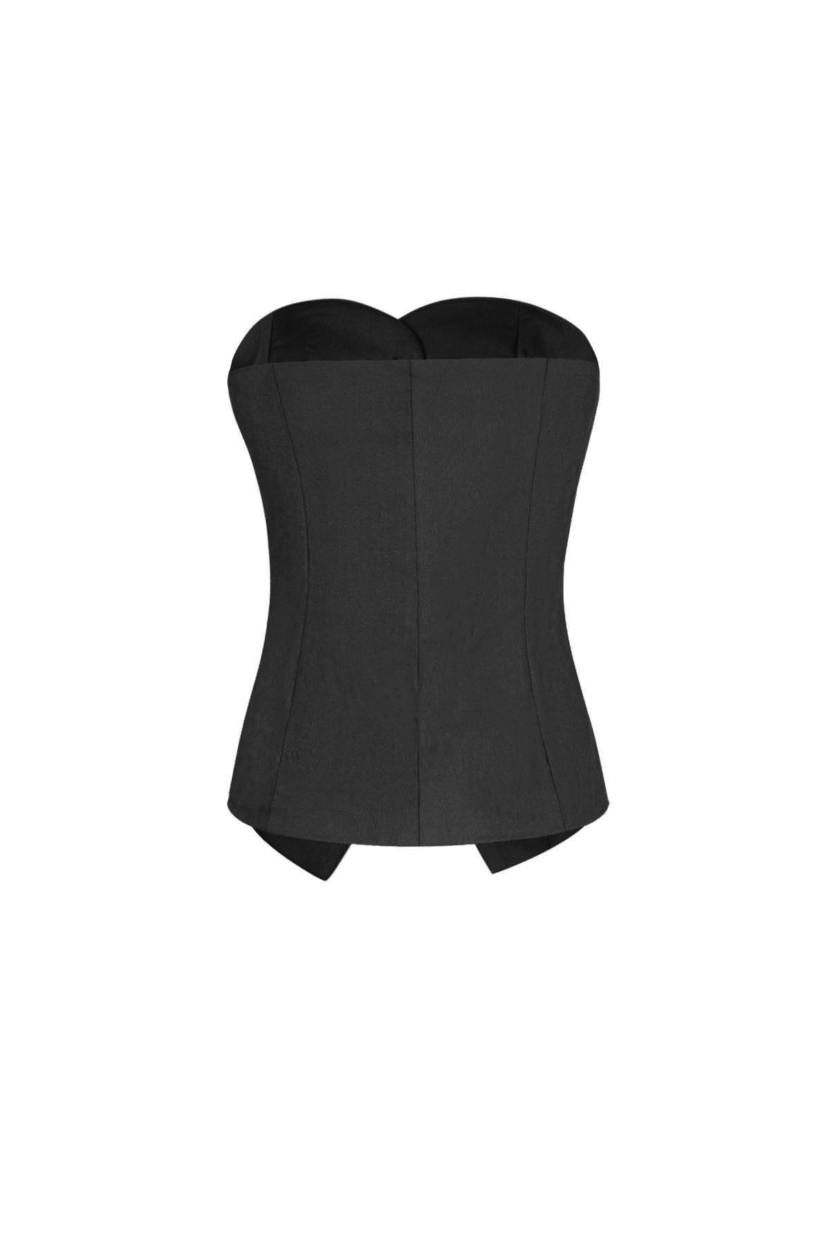 Sleeveless Top Structured Buttoned Design