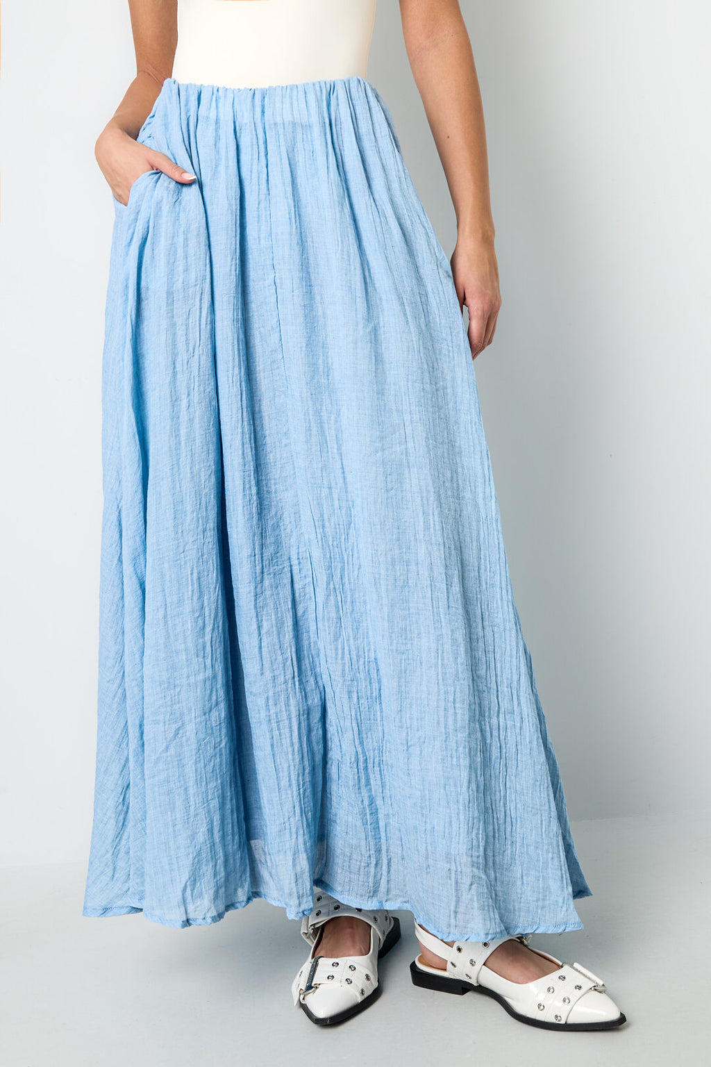 High Waisted Flowy Maxi Skirt